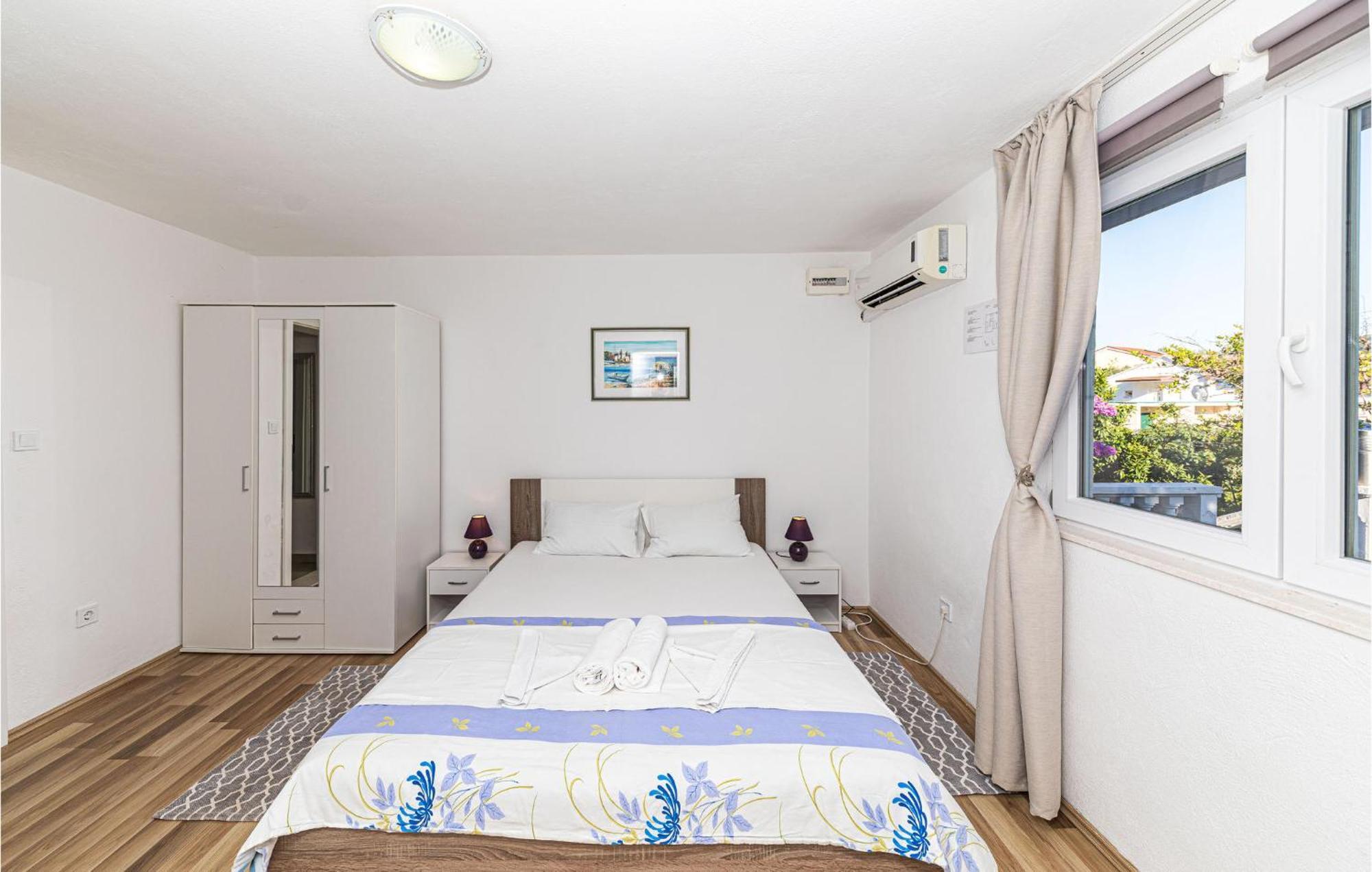 Stunning Home In Marina With Heated Swimming Pool Eksteriør bilde